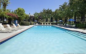 Four Points by Sheraton Bakersfield